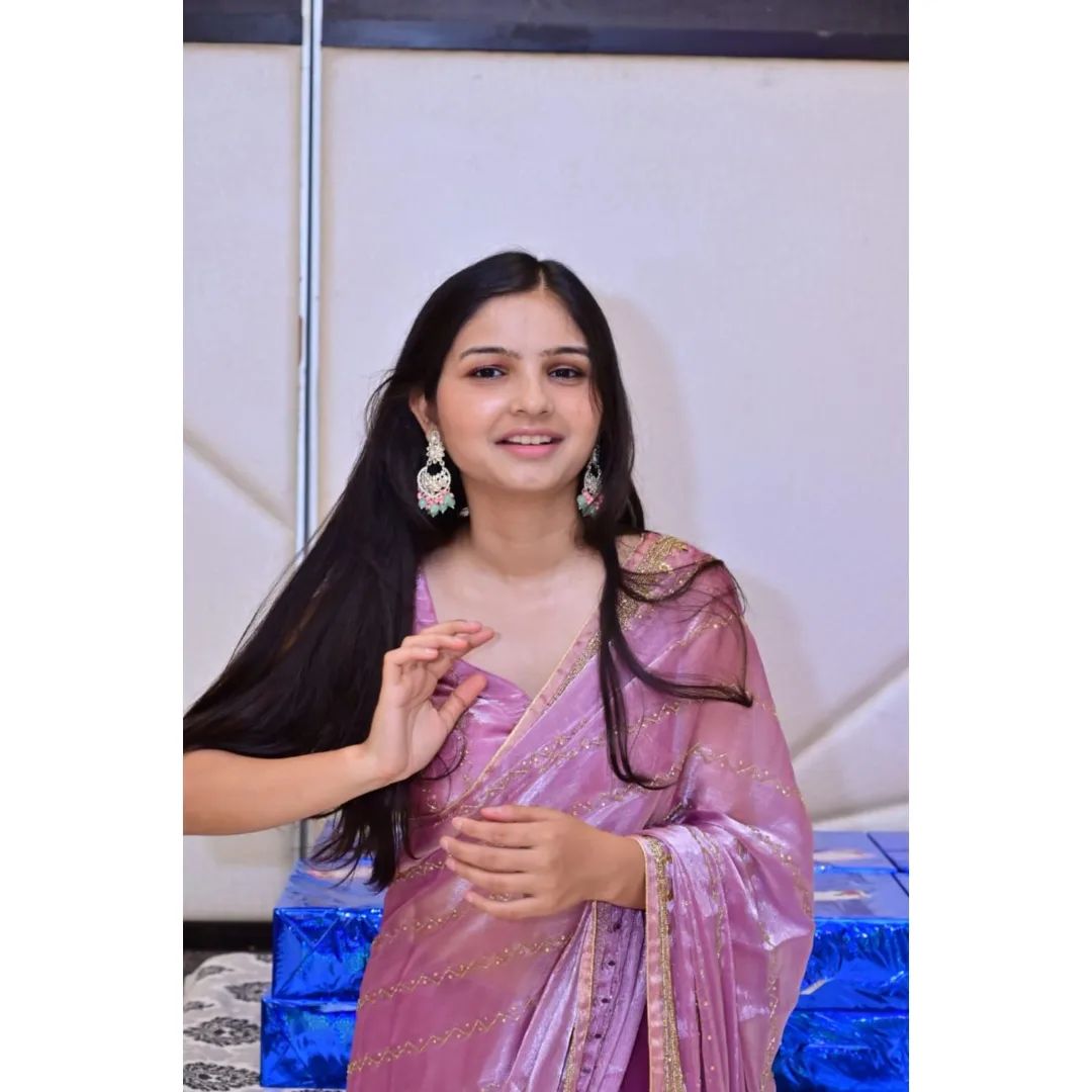 customer Priyanshi Sinha